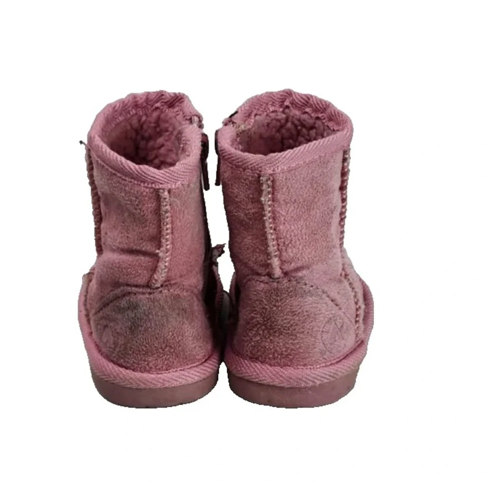 Kids Pink Suede Fleece Lined Winter‎ Boots Size 3
